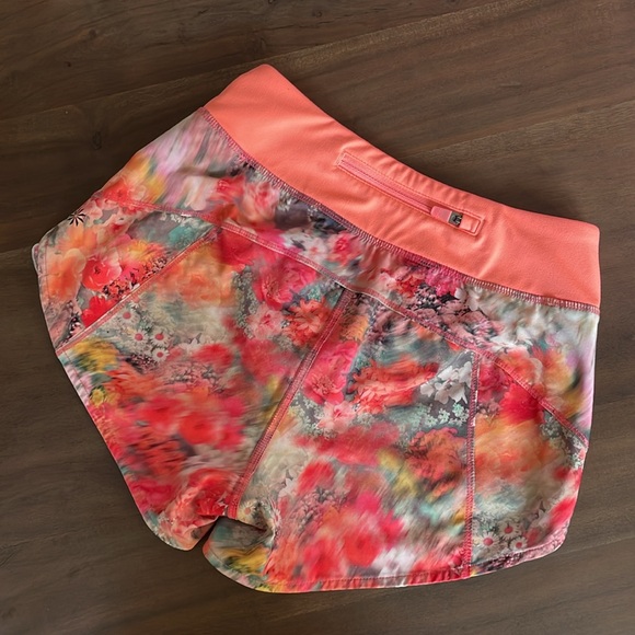 Athleta Girl Run the World 3” short size small/7 - Picture 2 of 6